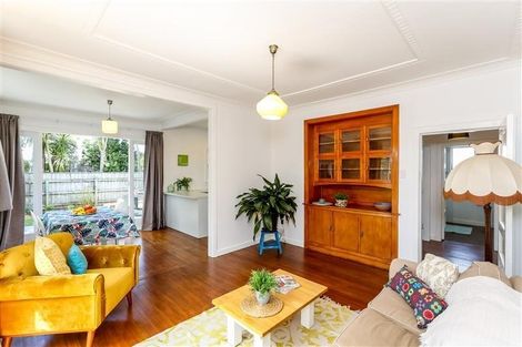 Photo of property in 19a Ropiha Street, Fitzroy, New Plymouth, 4312