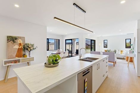 Photo of property in 166 Karuhiruhi Street, Waikanae, 5036