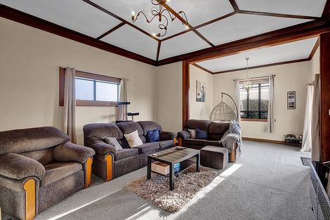 Photo of property in 70 Victoria Street, Hawera, 4610