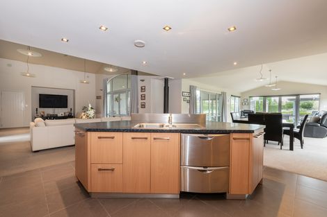 Photo of property in 169 Airport Road, Alexandra, 9391