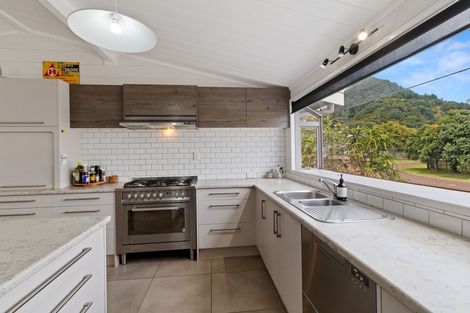 Photo of property in 1 Holland Close, Pauanui, Hikuai, 3579