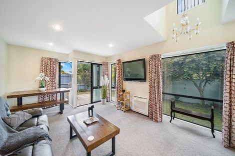 Photo of property in 1/66 Broadhaven Avenue, Parklands, Christchurch, 8083