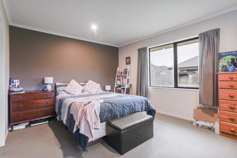 Photo of property in 27 Oakwood Drive, Rangiora, 7400