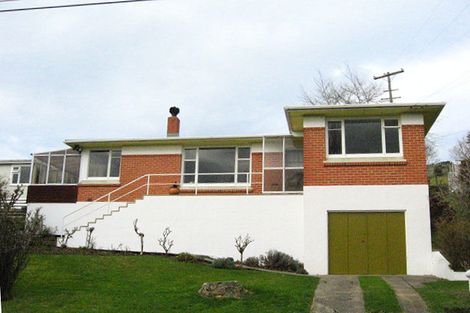Photo of property in 11 Hellyer Street, Macandrew Bay, Dunedin, 9014