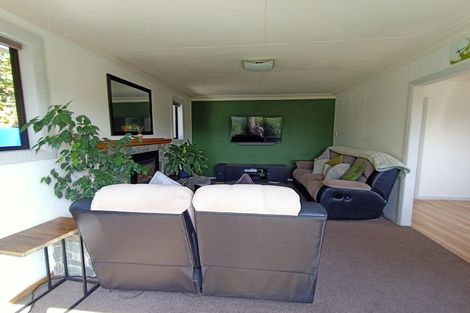 Photo of property in 2 Church Hill Road, Green Island, Dunedin, 9018