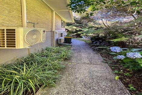 Photo of property in 3 Hebe Place, Birkenhead, Auckland, 0626