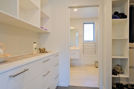 Photo of property in 100b Argyle Street, Mosgiel, 9024