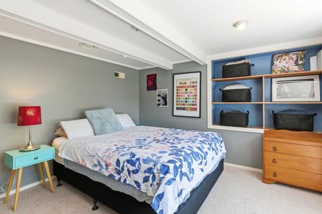 Photo of property in 51 Milne Terrace, Island Bay, Wellington, 6023