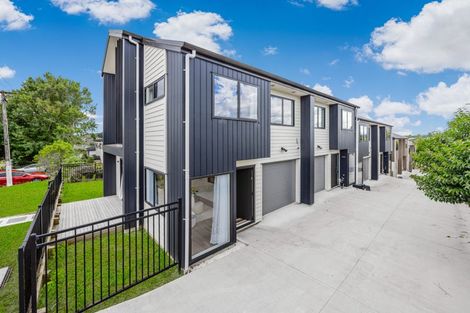 Photo of property in 1/2 Wood Street, Papakura, 2110