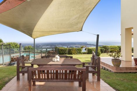 Photo of property in 344 Mount Pleasant Road, Mount Pleasant, Christchurch, 8081