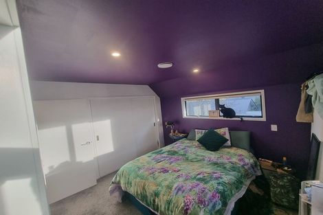 Photo of property in 2/42 Cambridge Terrace, Waiwhetu, Lower Hutt, 5010