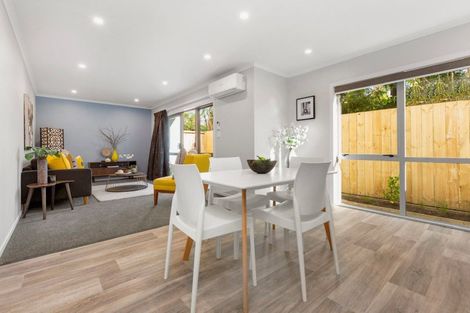 Photo of property in 2/10 Gazeley Avenue, Silverdale, Hamilton, 3216