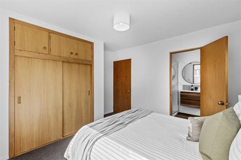 Photo of property in 1a Rossiter Avenue, Redwood, Christchurch, 8051