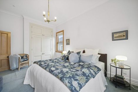 Photo of property in 17 Park Street, Thorndon, Wellington, 6011