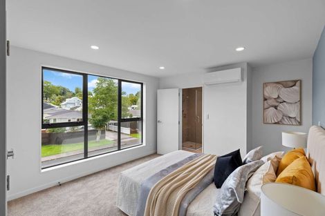 Photo of property in 20a Seine Road, Forrest Hill, Auckland, 0620
