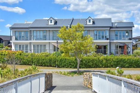 Photo of property in 13 Lake Drive, Karaka, Papakura, 2113