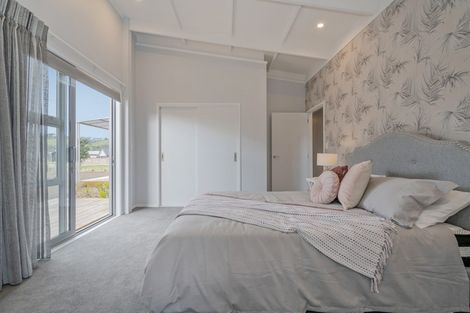 Photo of property in 35 Longreach Drive, Cooks Beach, Whitianga, 3591