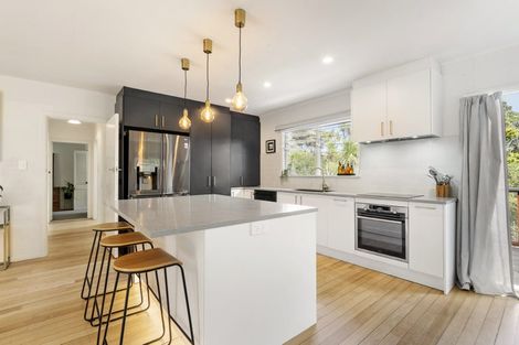 Photo of property in 10a Wilding Avenue, Northcote Point, Auckland, 0627