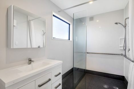 Photo of property in 2/10 Nortons Road, Avonhead, Christchurch, 8042