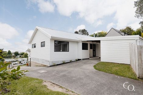 Photo of property in 16 Pelorus Street, Welcome Bay, Tauranga, 3112