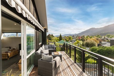 Photo of property in 14 Lakeview Terrace, Lake Hawea, Wanaka, 9382