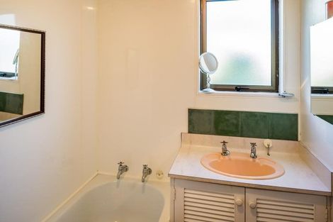 Photo of property in 3a Pukatea Street, Eastbourne, Lower Hutt, 5013