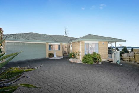 Photo of property in 7 Oakland Way, Welcome Bay, Tauranga, 3112