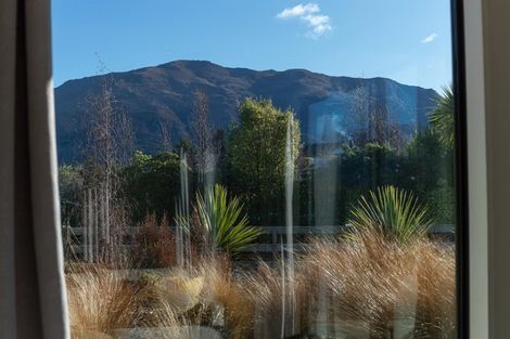 Photo of property in 60 Nichol Street, Lake Hawea, Wanaka, 9382