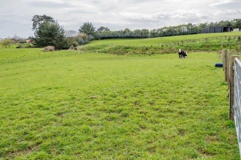 Photo of property in 10 Tarrant Way, Ohau, Levin, 5570