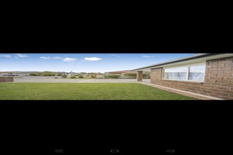 Photo of property in 16 Woodland Mews, Wainuiomata, Lower Hutt, 5014