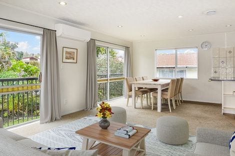 Photo of property in 48 Zita Maria Drive, Massey, Auckland, 0614