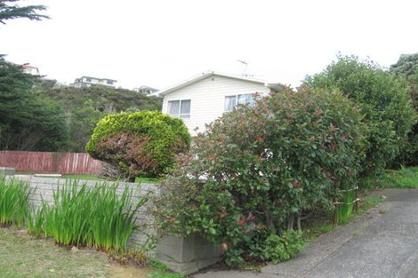 Photo of property in 6 Cecil Road, Tawa, Wellington, 5028