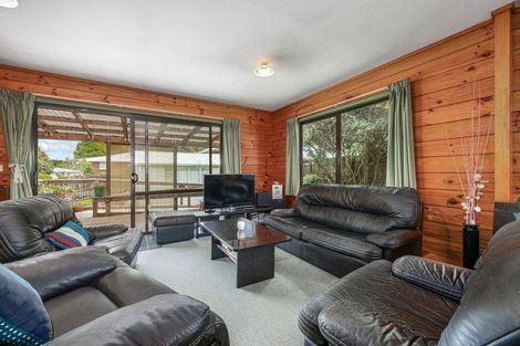 Photo of property in 59b Glendene Avenue, Glendene, Auckland, 0602