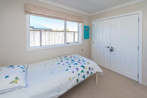 Photo of property in 12 Gilligan Close, College Estate, Whanganui, 4500