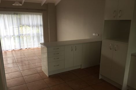 Photo of property in 1/77 Konini Road, Titirangi, Auckland, 0604