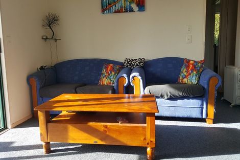 Photo of property in 52 Damien Place, Bromley, Christchurch, 8062