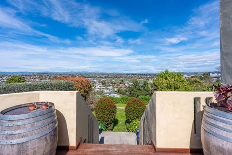 Photo of property in 20 Havelock Road, Hospital Hill, Napier, 4110