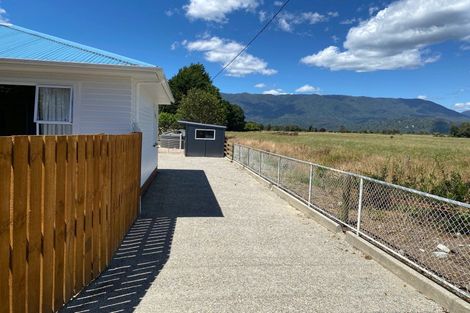 Photo of property in 14 Curries Road, Karamea, 7893