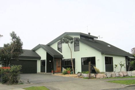 Photo of property in 5 Alley Place, Taradale, Napier, 4112
