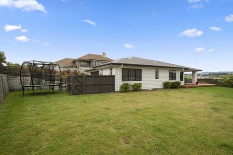 Photo of property in 30 Caldera Crescent, Pyes Pa, Tauranga, 3112