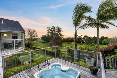 Photo of property in 14 Isherwood Place, Saint Johns, Auckland, 1072