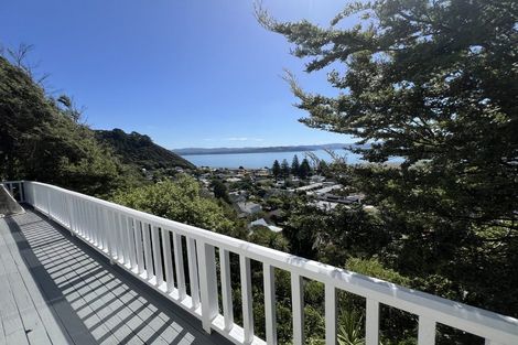 Photo of property in 15 Karaka Street, Eastbourne, Lower Hutt, 5013