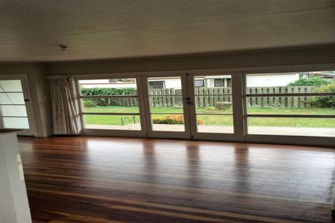 Photo of property in 18 Brocas Avenue, Hillcrest, Hamilton, 3216