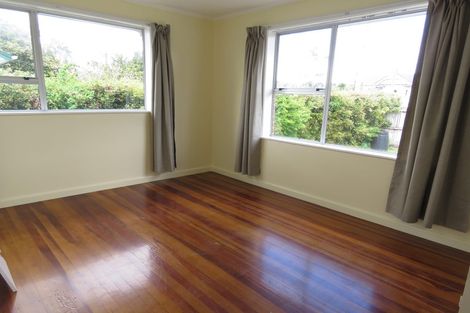 Photo of property in 393 West Coast Road, Glen Eden, Auckland, 0602