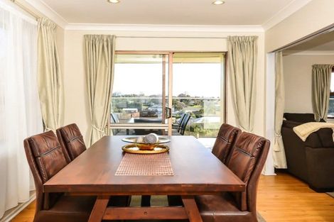 Photo of property in 72 Forest Lake Road, Forest Lake, Hamilton, 3200