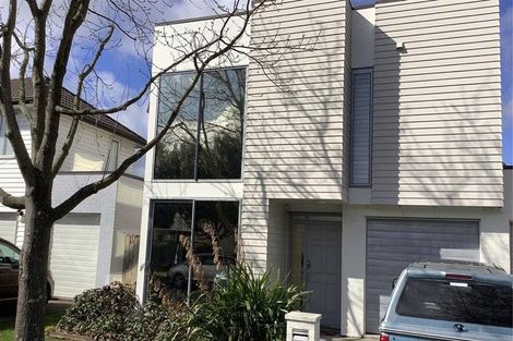 Photo of property in 26 Phar Lap Crescent, Takanini, 2112