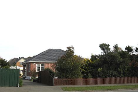 Photo of property in 5/51a Memorial Avenue, Ilam, Christchurch, 8053