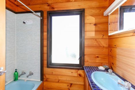 Photo of property in 22b York Crescent, Westown, New Plymouth, 4310