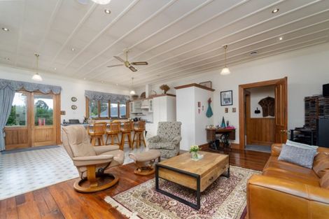 Photo of property in 2 Andersons Line, Clareville, Carterton, 5713