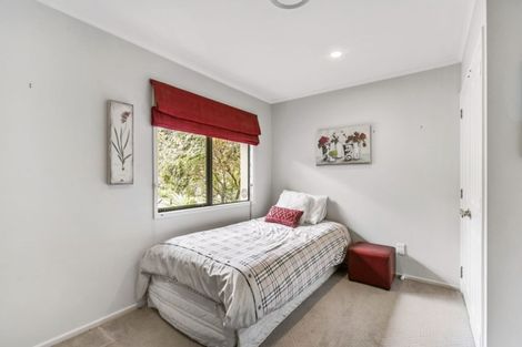 Photo of property in 18 Kingfisher Grove, Greenhithe, Auckland, 0632